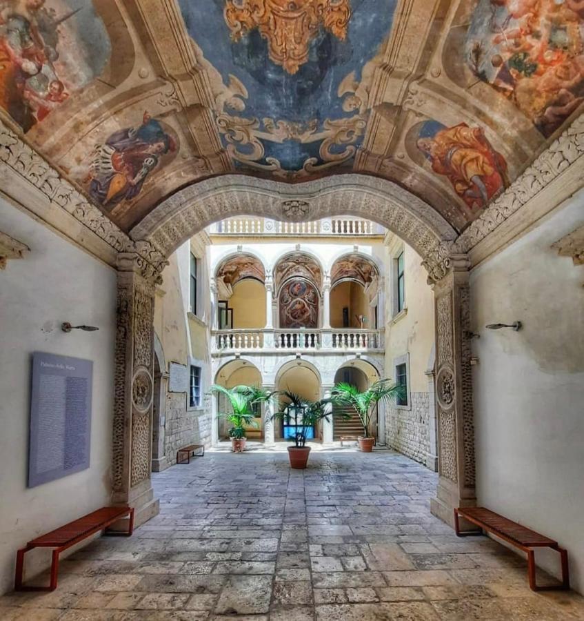 Suite16 & Spa Barletta Luaran gambar