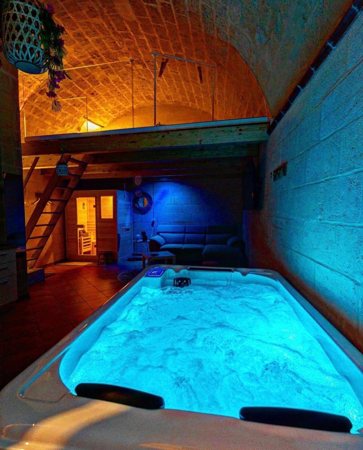 Suite16 & Spa Barletta Luaran gambar